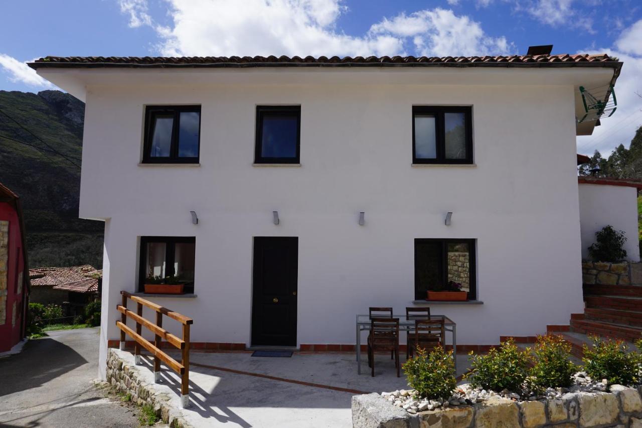 Vila Casa El Acebal Llanes Exteriér fotografie